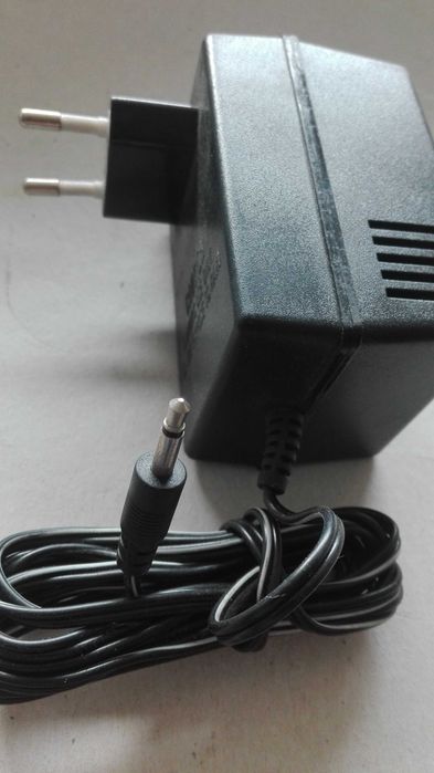 18V  0,5A  Ładowarka , zasilacz