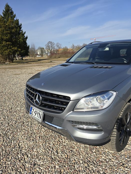 Mercedes ML 350 3.5 benzyna