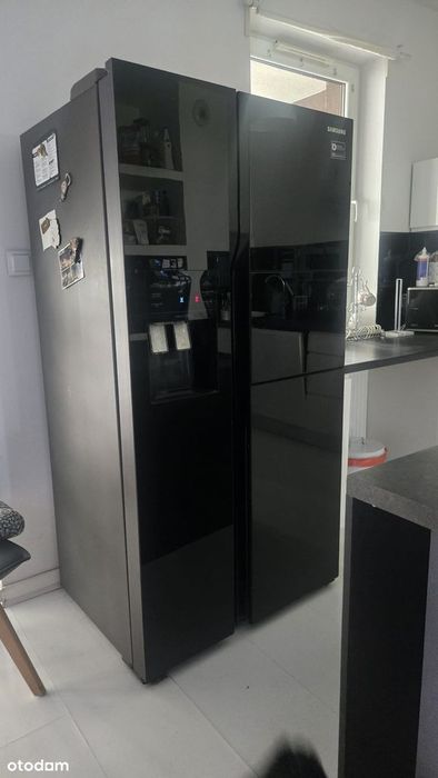 Przestronne mieszkanie 3 pokojowe z garażem i ogródkiem