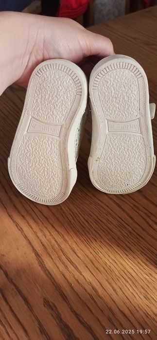 Кросівки кеди Zara 22 розмір