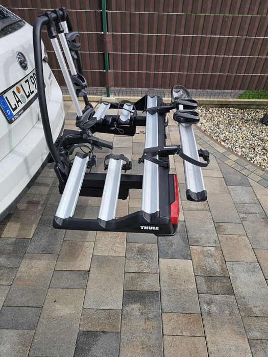 Bagażnik rowerowy Thule VeloSpace 939 plus dokładka na 4 rower