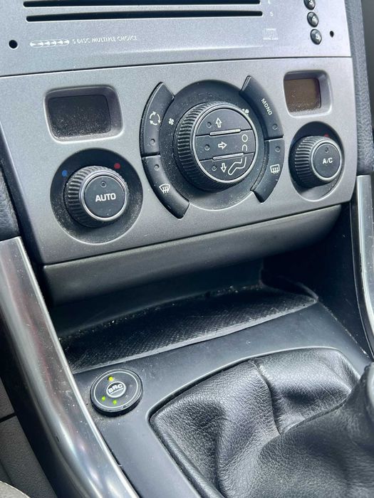 Peugeot 308 do ano 2007 a GPL