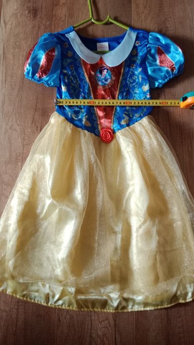 Strój Królewna Śnieżka 4-7 lat