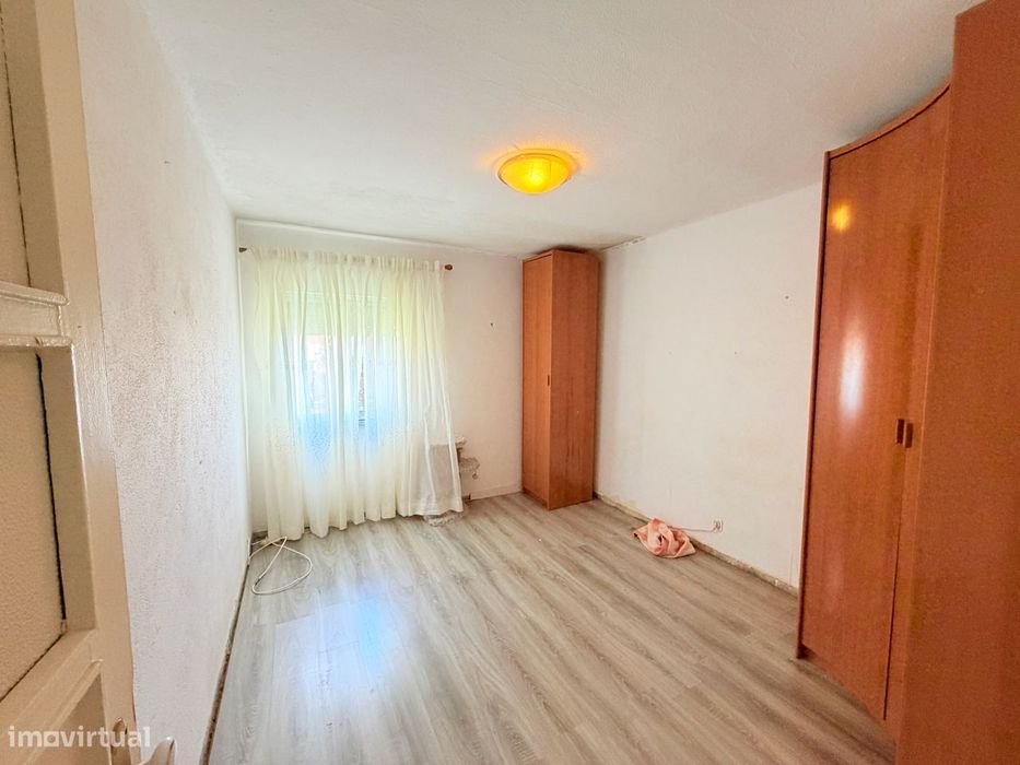 Apartamento T4 duplex Charquinho, Benfica, Lisboa