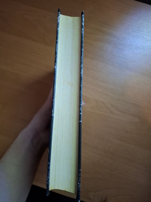 "Книжка заборон і таємниць" збірка