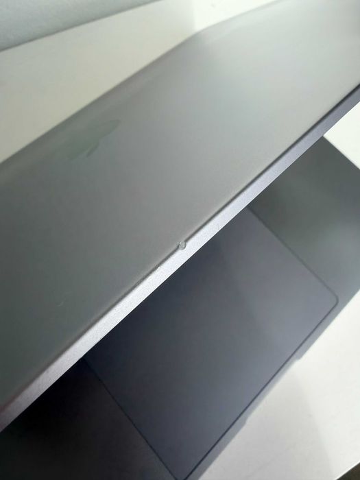 Macbook Pro 16" M1 Pro 32GB / 512GB 2021