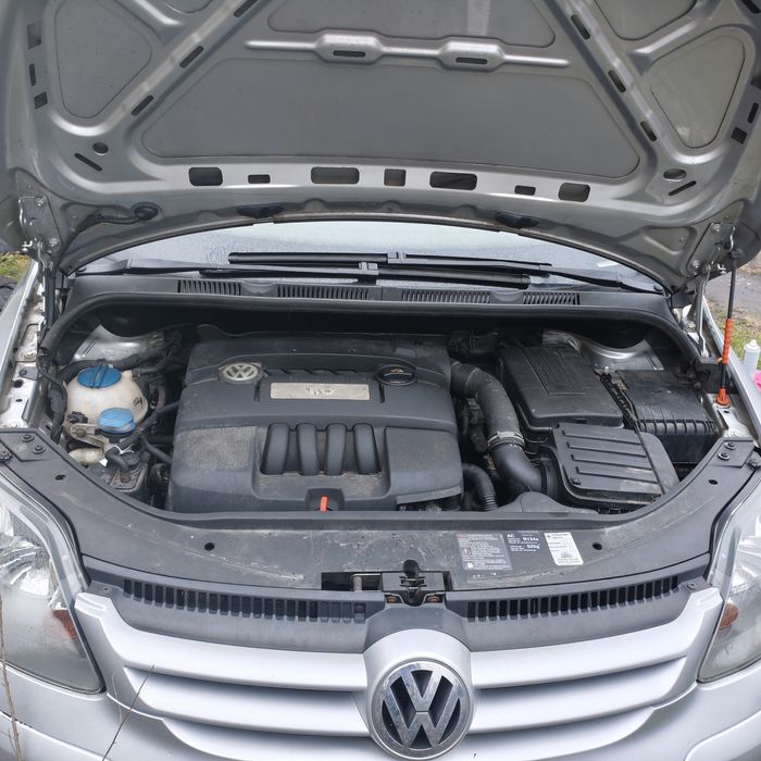 Volkswagen Golf Plus 2008  1.6 MPI Benzyna Comfortline