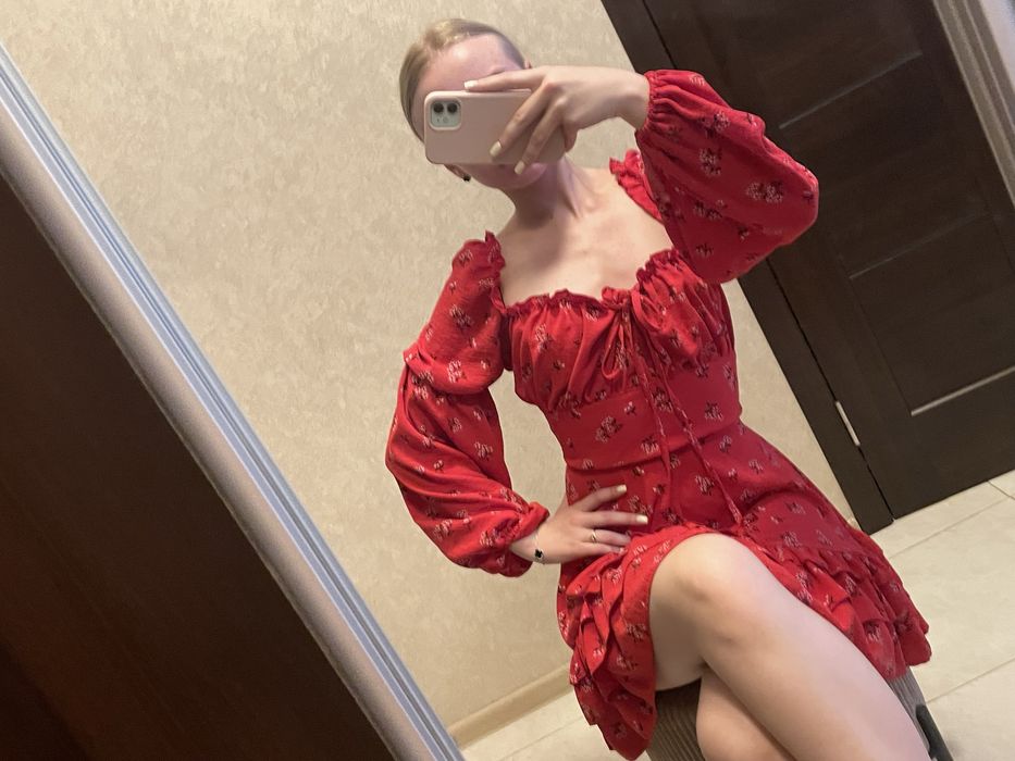 Нова трендова сукня