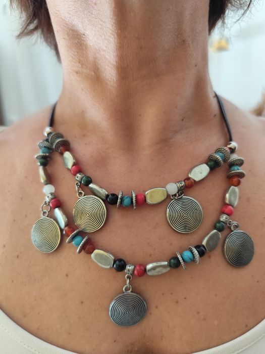 Colares, pulseiras e brincos 1