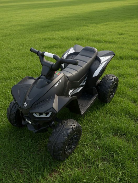 Продаю дитячий квадроцикл (електричний) у відмінному стані!