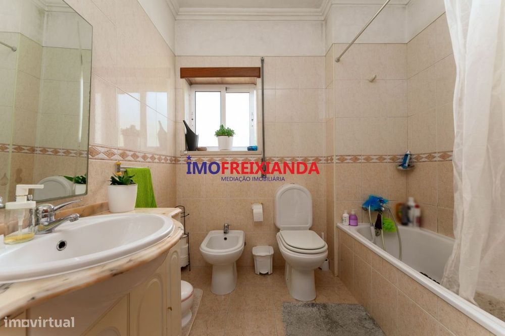 Apartamento em Freixianda