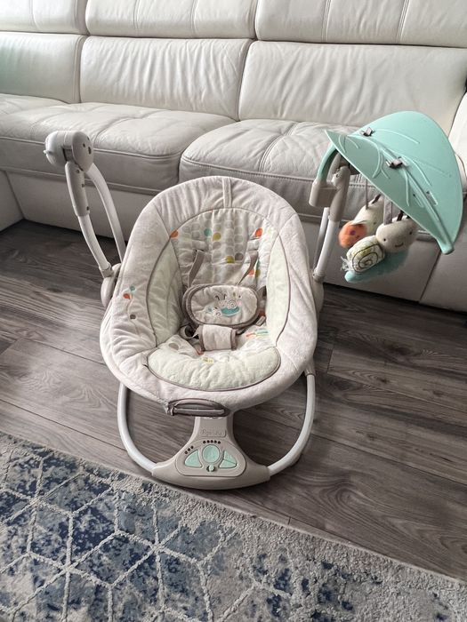 Leżaczek bujaczek hybrydowy huśtawka InGenuity Bright Starts