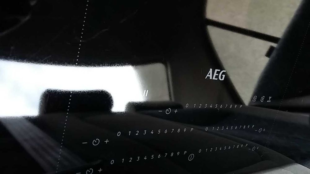 Szkło do płyty indukcyjnej Electrolux KIV84550I i AEG ike857531b Całe