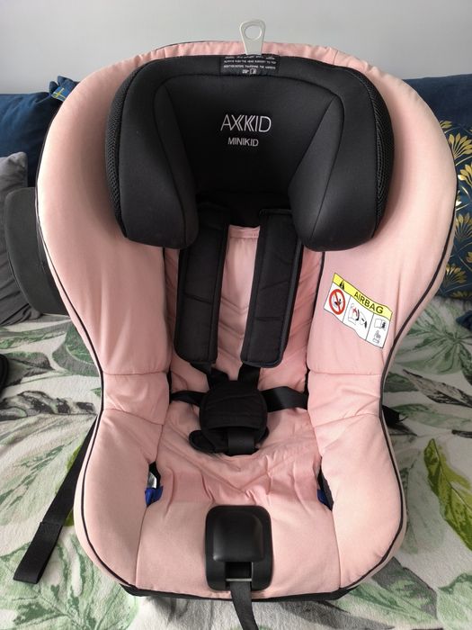 Fotelik samochodowy Axkid Minikid 9-25kg