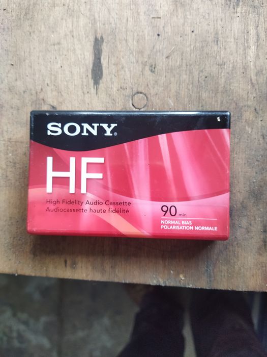 Kaseta magnetofonowa Sony HF