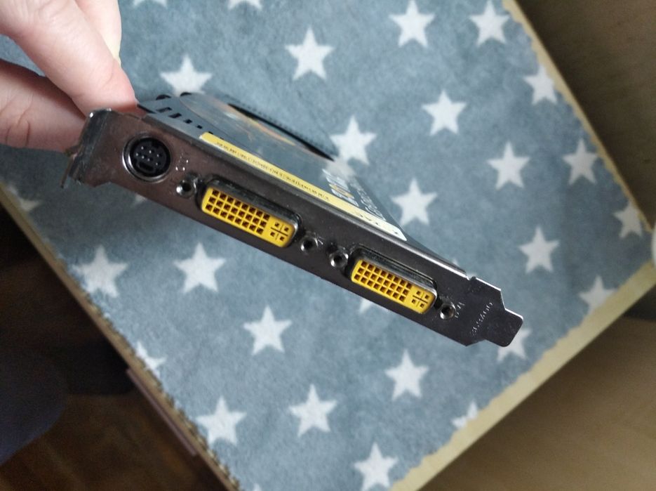 Zotac Geforce 9600 GT AMP! Edition 512Mb 256Bit DDR3
Zotac Geforce 960