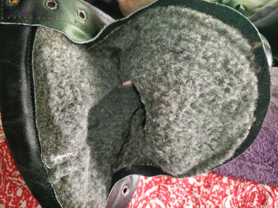 Продаются новые зимние берцы 42 р.