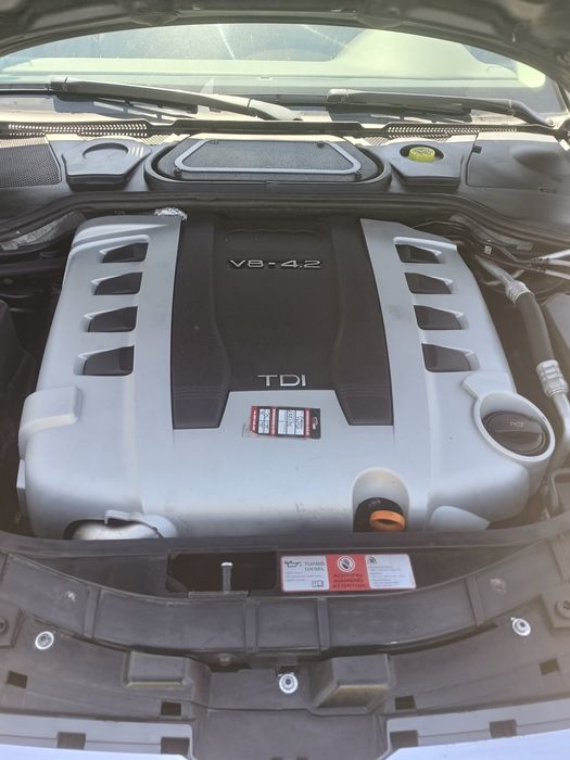 Motoryzacja Audi A8
