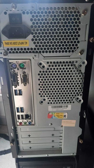 Computador de mesa I3 7ª geração 8GB RAM 500 GB Disco + Monitor