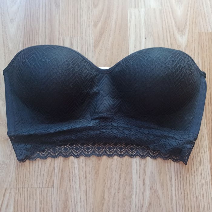 Biustonosz czarny r.M-L za darmo