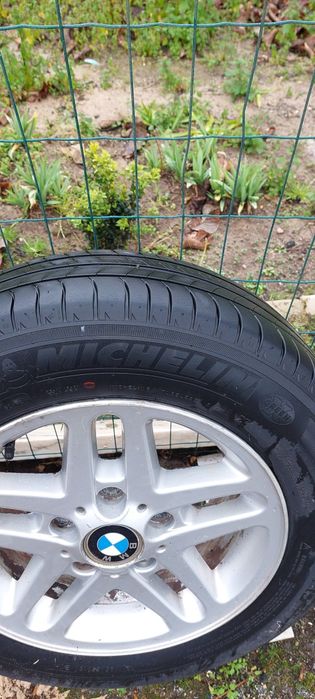 Jantes  com pneus BMW