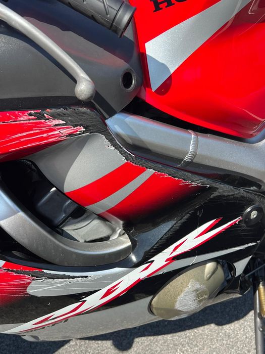 Honda CBR 600 F4i - 7000km