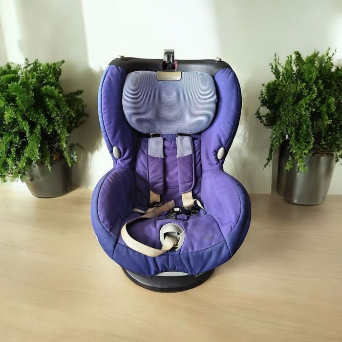 Mega fotelik samochodowy 9-18kg MAXI-COSI