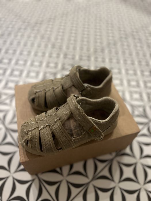 Letnie buty sandalki El naturalista roz. 26