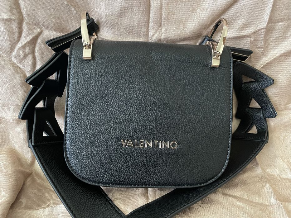 Сумка Valentino,состояние нового