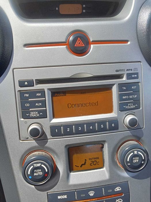 Kia Carens - 7 Lugares