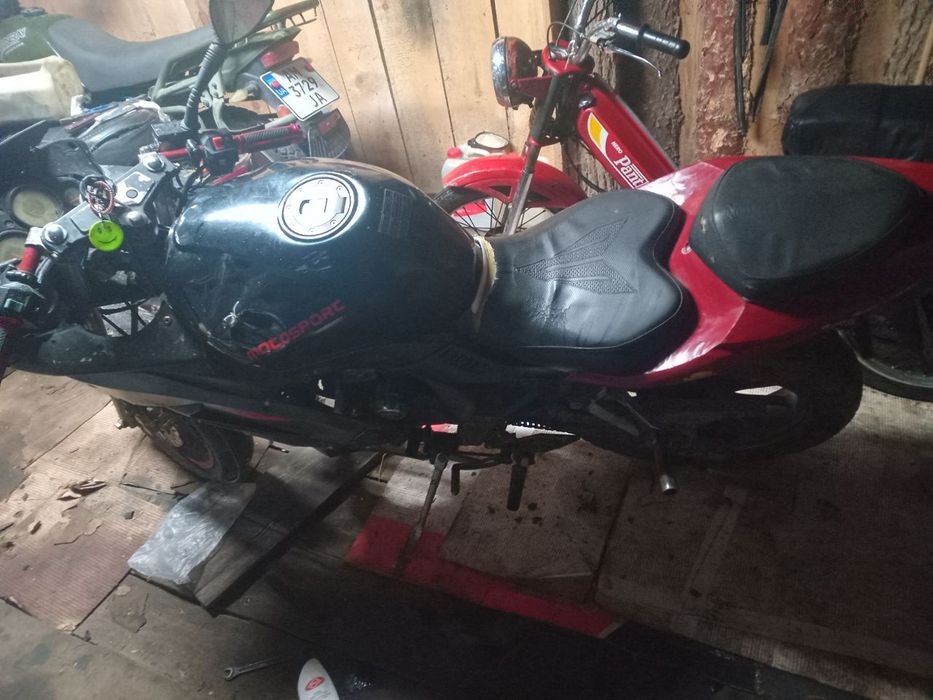 Продам або обміняю на машину  Мустанг мт 200