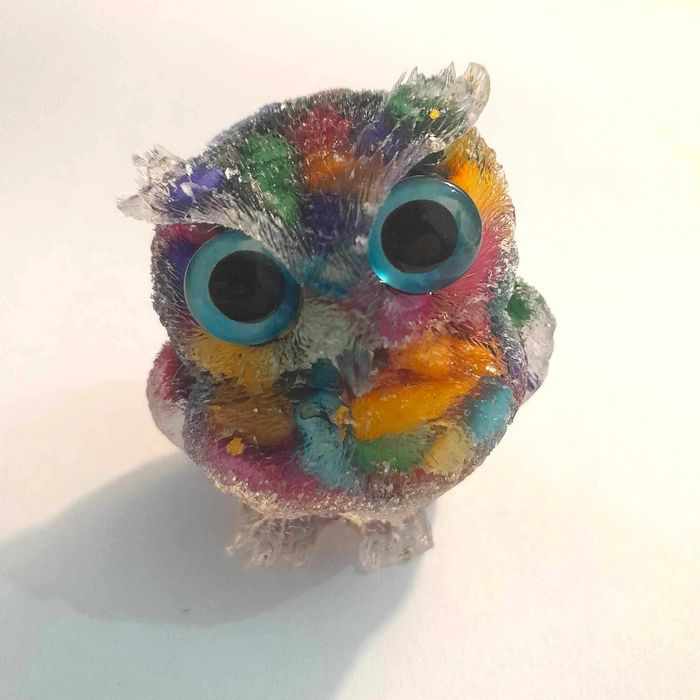 Corujas de Resina em pedra semipreciosas