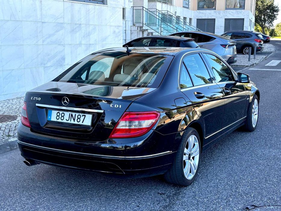 Mercedes C250 CDi 2010 Automático