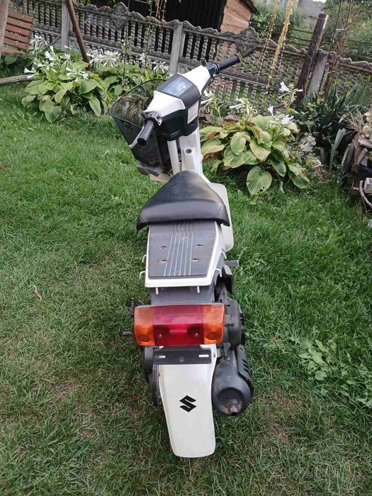 продаж мопед suzuki
