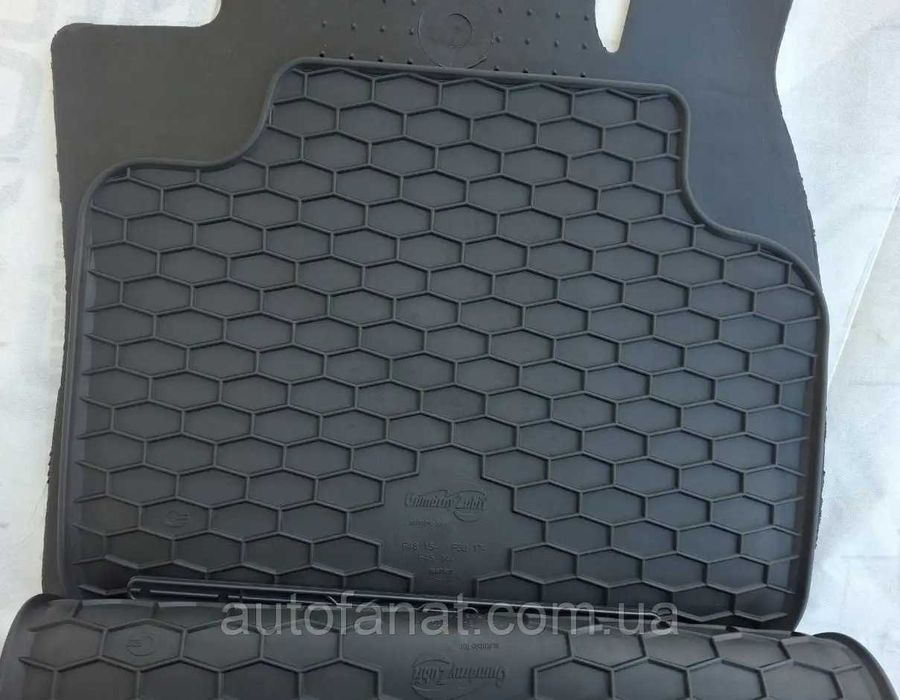 BMW X1 (F48), X2 (F39), 1 (F52), 2 (F45) | Коврики в салон БМВ | Чехія