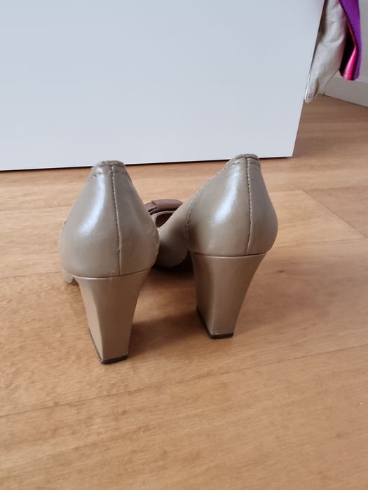 Sapatos Zilian salto alto