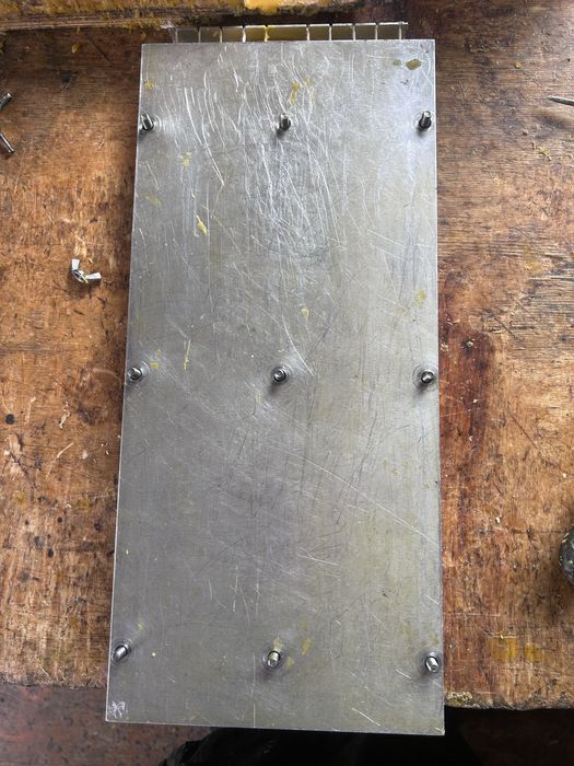 Форма для виготовлення свічок кручена