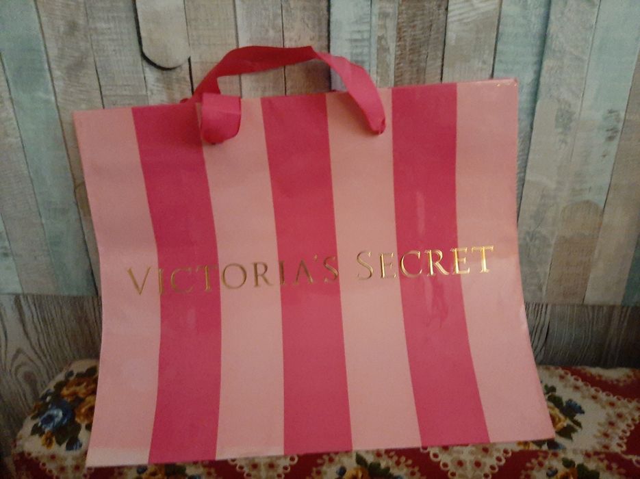 Bolsa Presente/Gift Victoria's Secret