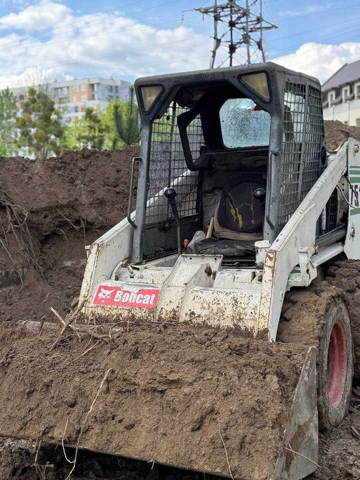 Продаж Бобкат Bobcat 751 навантажувач