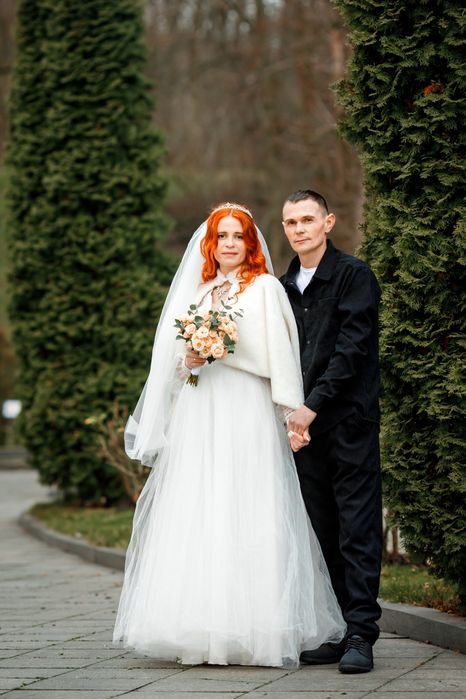 Весільна сукня.                          Розмір л