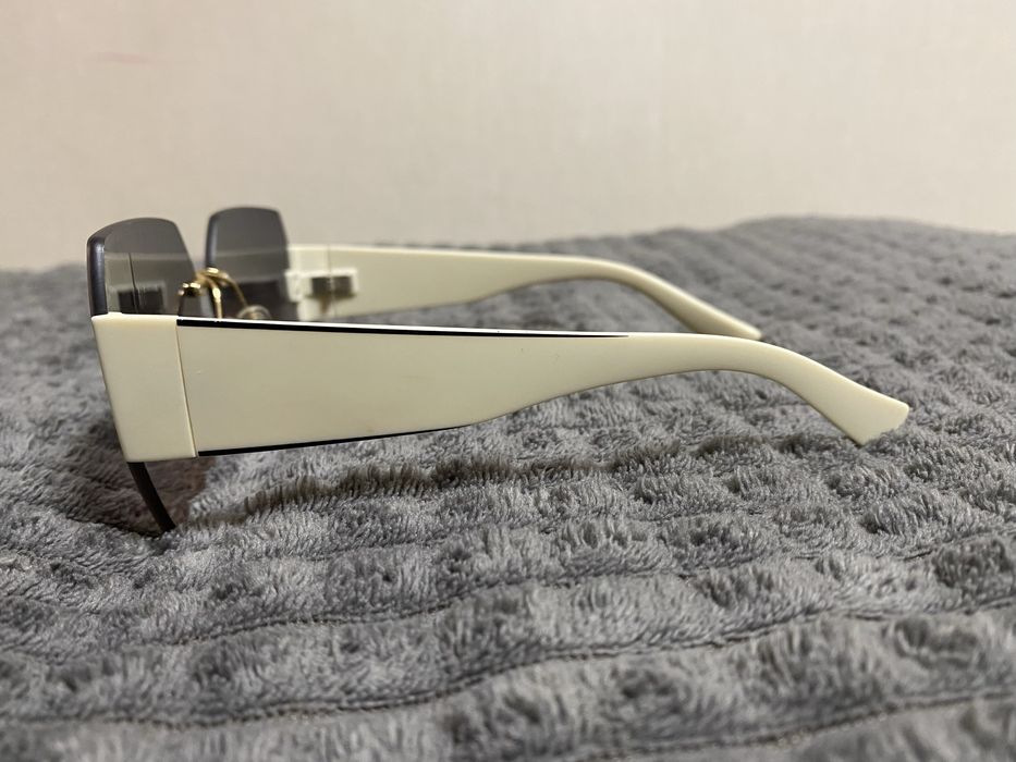 Окуляри нові  стильні