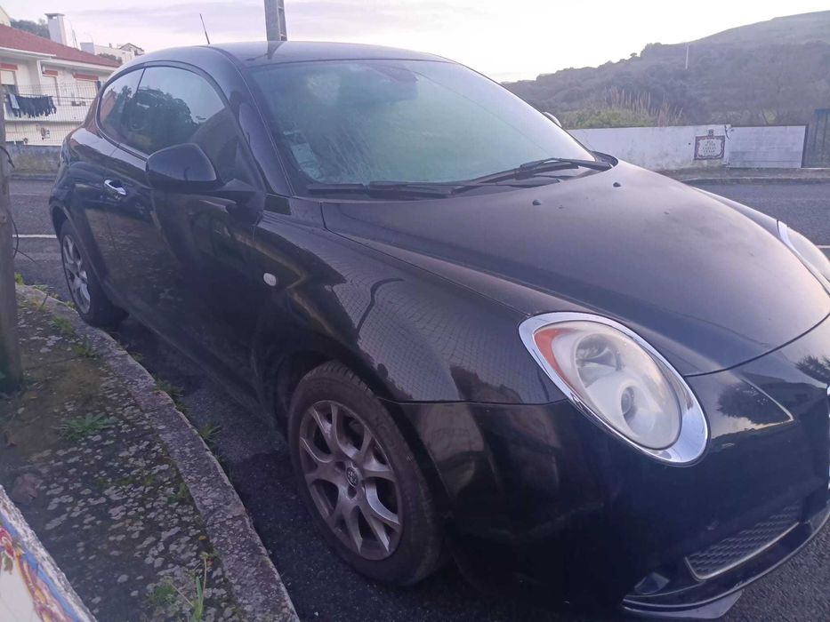 Alfa rpmeo Mito 1.4 / Gasolina 3.500€