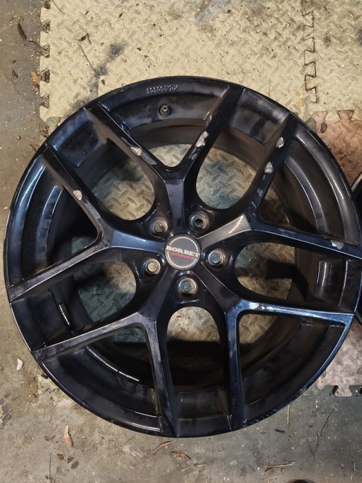 Dwie Felgi Borbet Y black glossy. 19" VW Skoda Seat