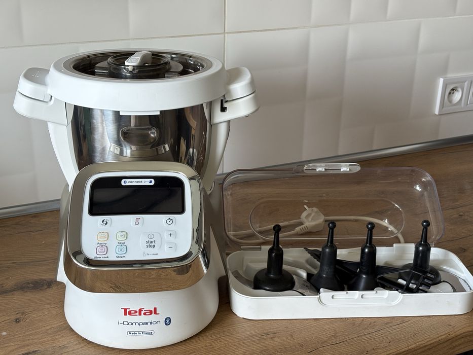 Tefal Cousine Companion Bluetooth FE900