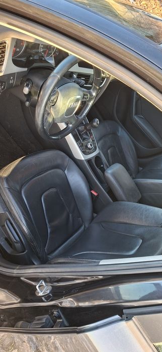 Audi a4b8 2.0tdi 120koni 2010rok