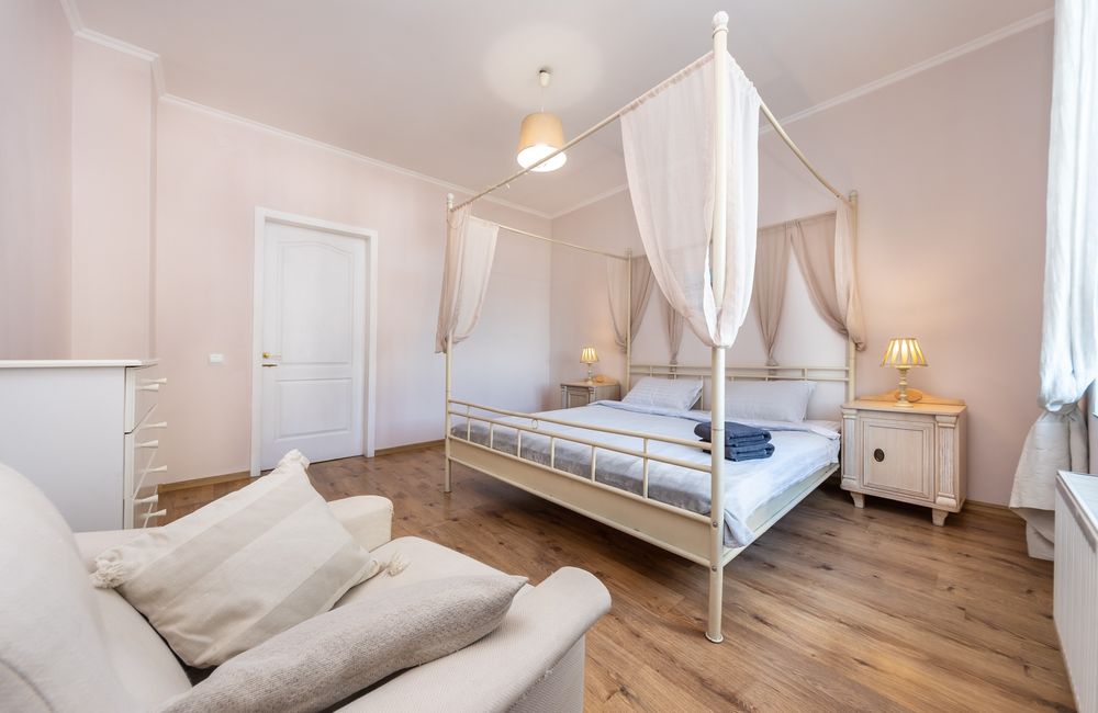 Осокорки, атмосферная, Днепровская набережная 26, посуточно