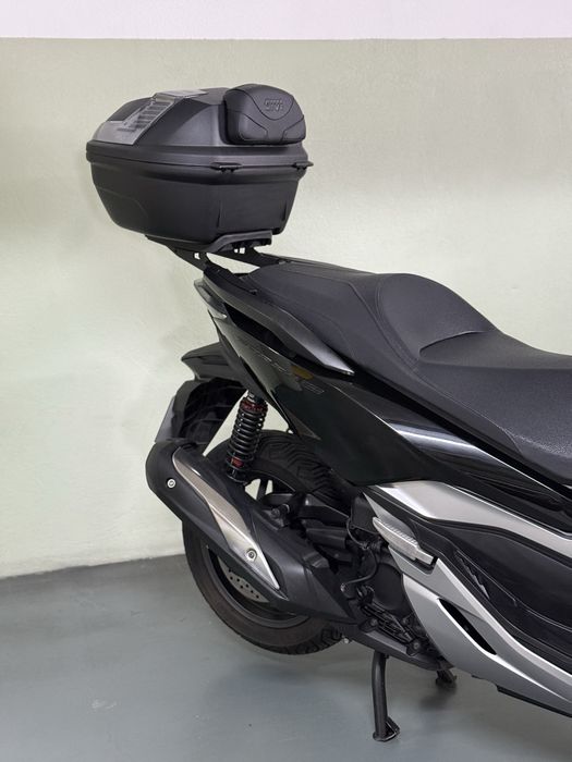 Honda Forza 300 ABS