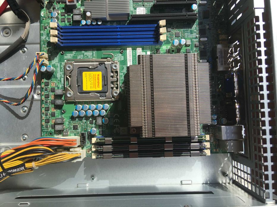 Стоечный сервер Supermicro SC825 6026C 2U, CSE 825 TQ 560 LP B