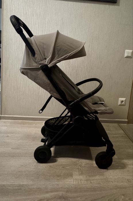 Продам візочок Cybex Coya, Matt Black Mirage Grey