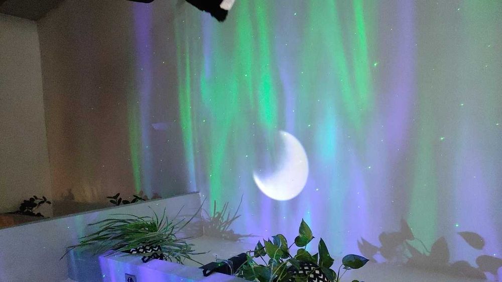 Projektor Gwiazd Sufitowy Zorza Polarna Rzutnik z Pilotem+ Muzyka